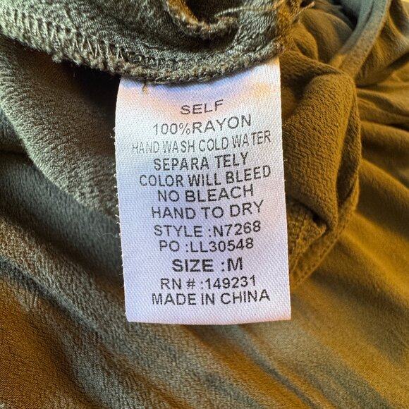 Kori Jumpsuit Overalls Womens Medium Olive Green Cropped Wide Leg Cottagecore - Picture 14 of 14